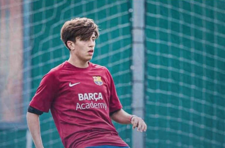 Atenas de Río Cuarto homenajea a su “joya” tras su paso por el FC Barcelona
