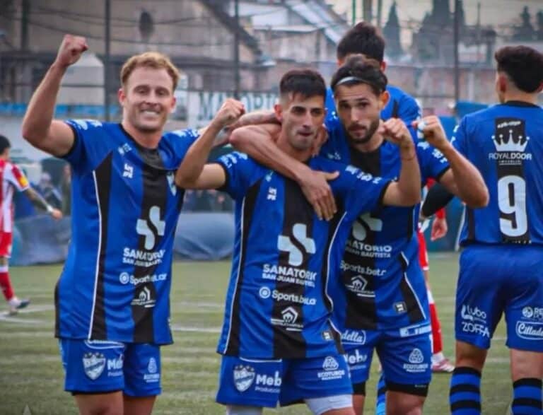 Midland aventaja a San Martín de Tucumán en un choque vibrante por la Primera Nacional