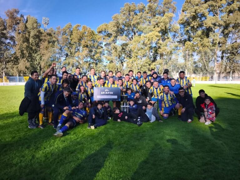 ​¡Juventud de San Luis gritó campeón en la Liga Puntana Séniors +42!