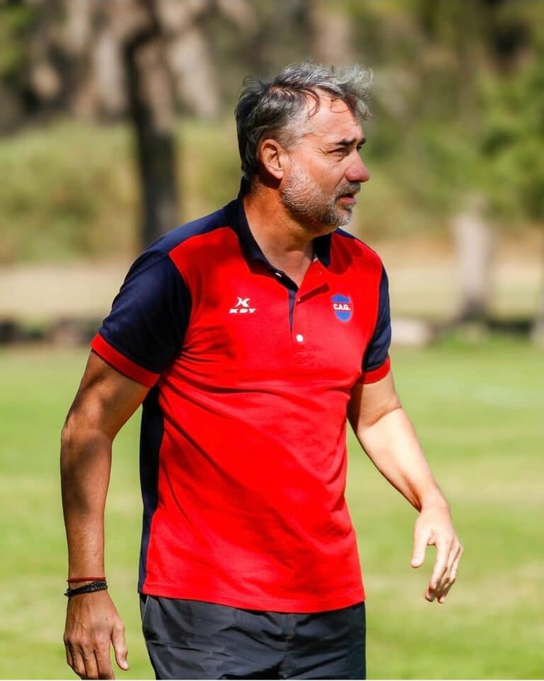 Mariano Munar asume como nuevo DT interino de Güemes