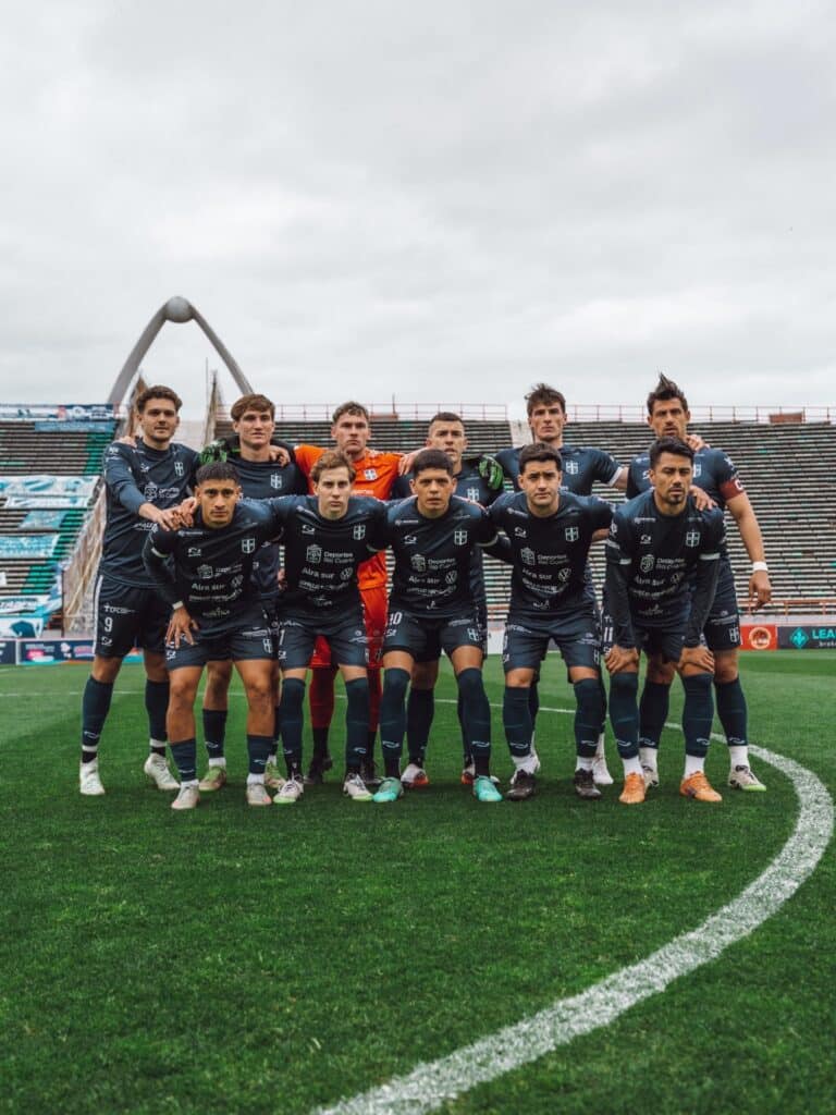 Atenas de Río Cuarto cayó sobre el final ante Alvarado en Mar del Plata